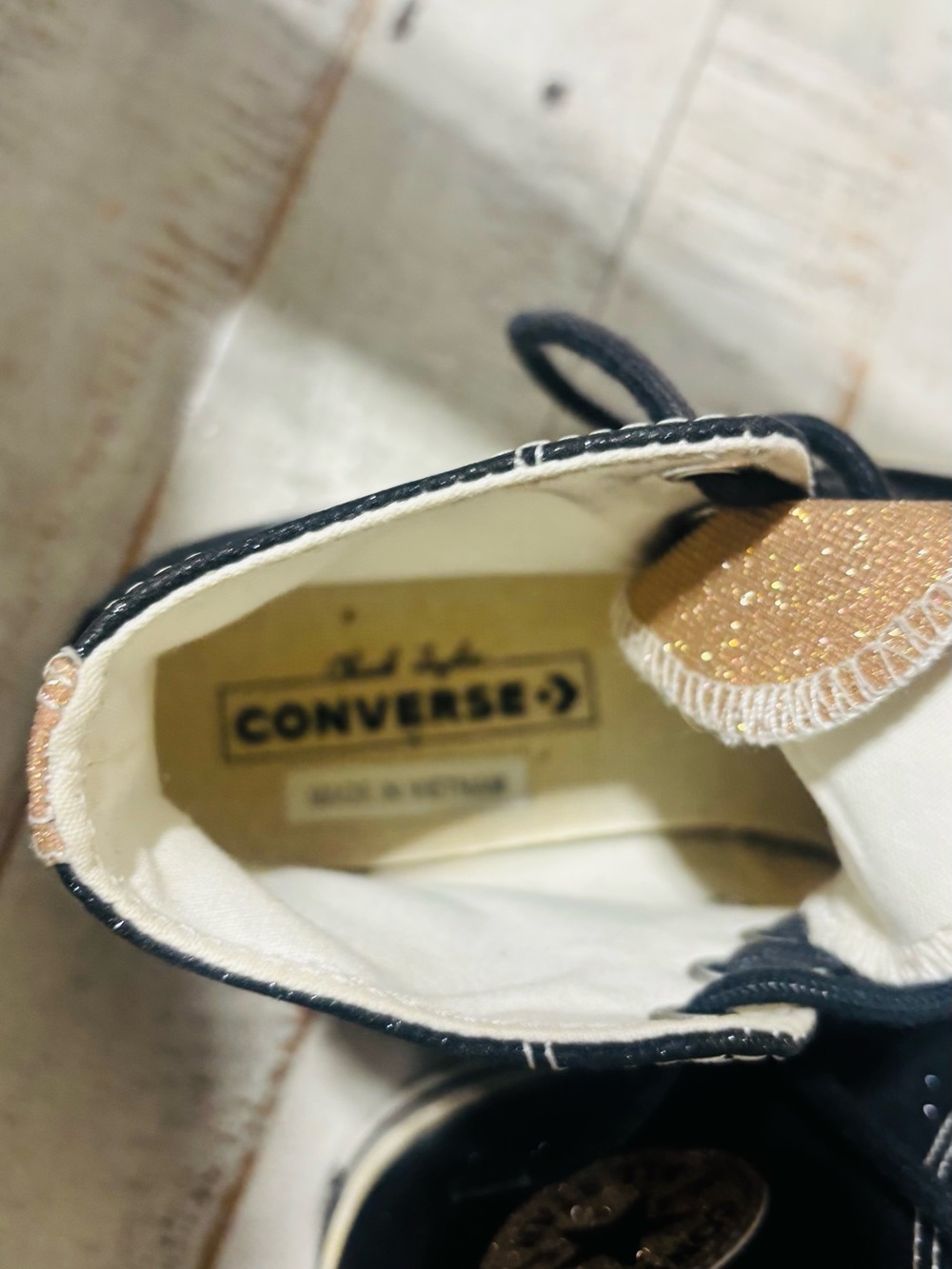 ❤️Women’s Converse 70 Glitter Icy Shine Hightops-Sz 6.5 - Picture 5 of 7